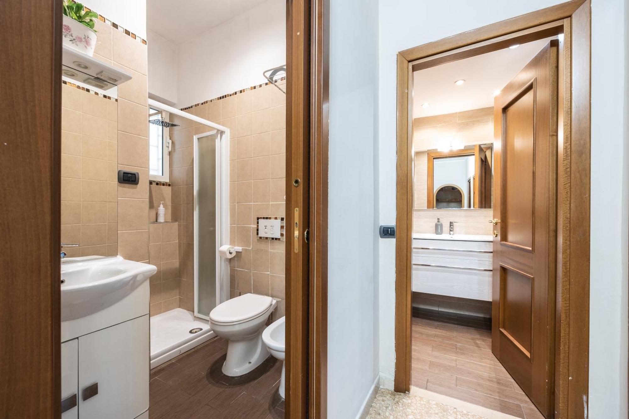 Big Apartment Rome Air Conditioning Wifi Netflix 90 Mq Luaran gambar
