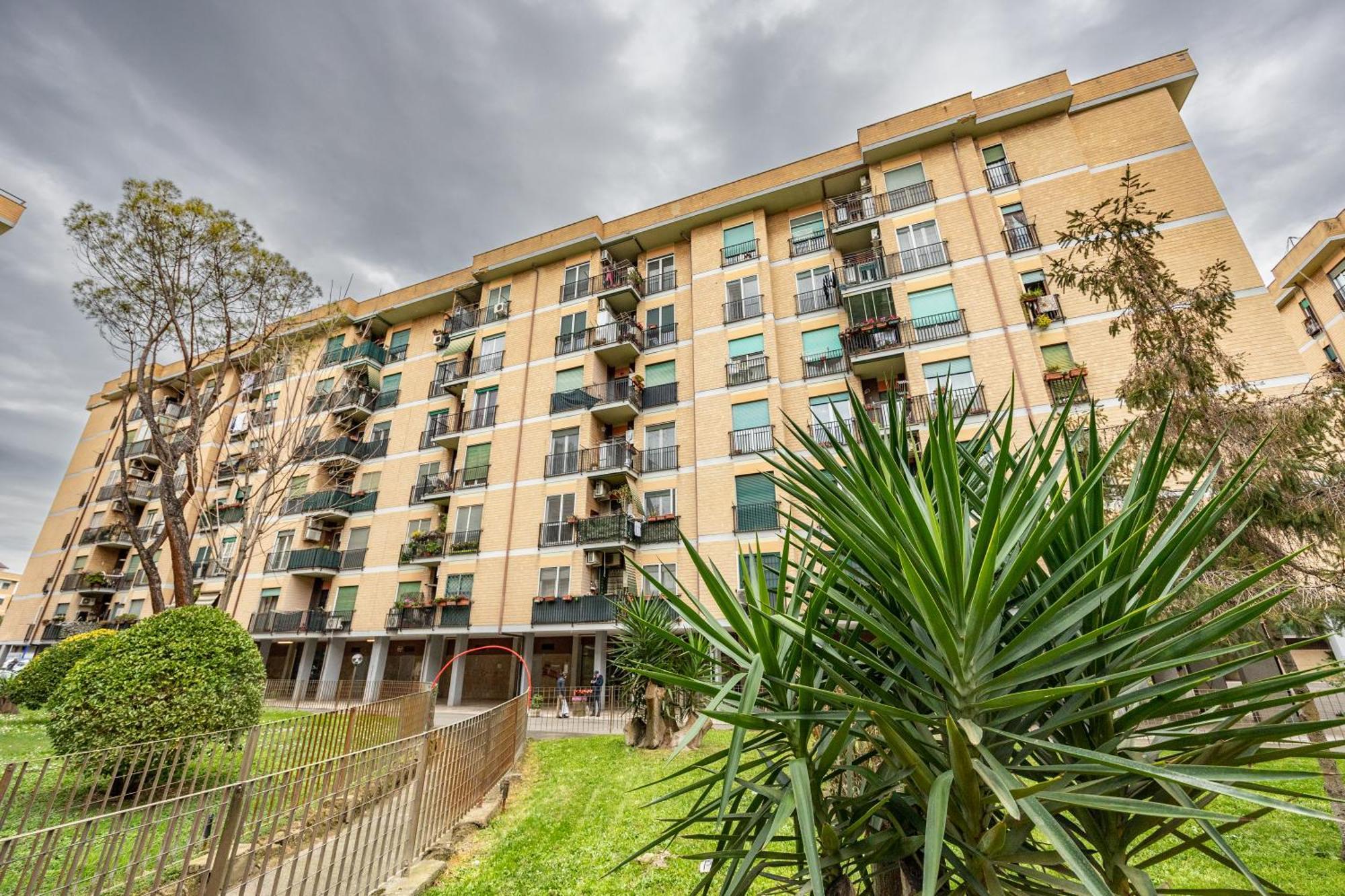 Big Apartment Rome Air Conditioning Wifi Netflix 90 Mq Luaran gambar